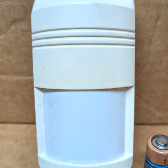 NAPCO GEMINI GEM-PIRPET WIRELESS PETSMART PIR SENSOR - Picture 5 of 6